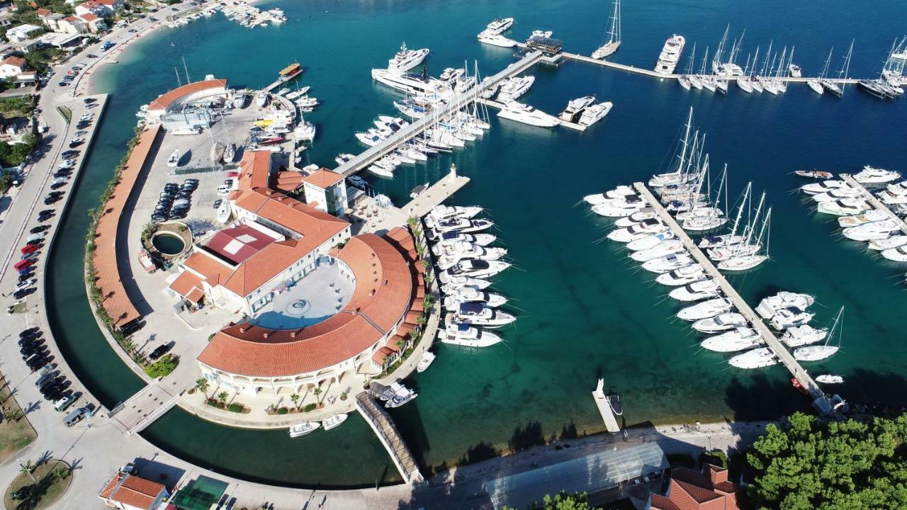 Luxury Apartment Ledo Rogoznica  Esterno foto