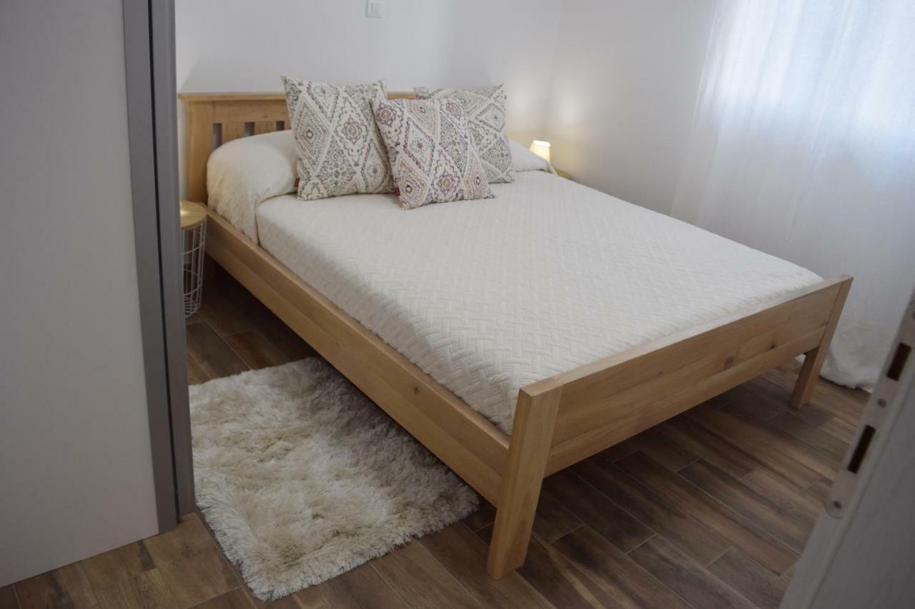 Luxury Apartment Ledo Rogoznica  Esterno foto